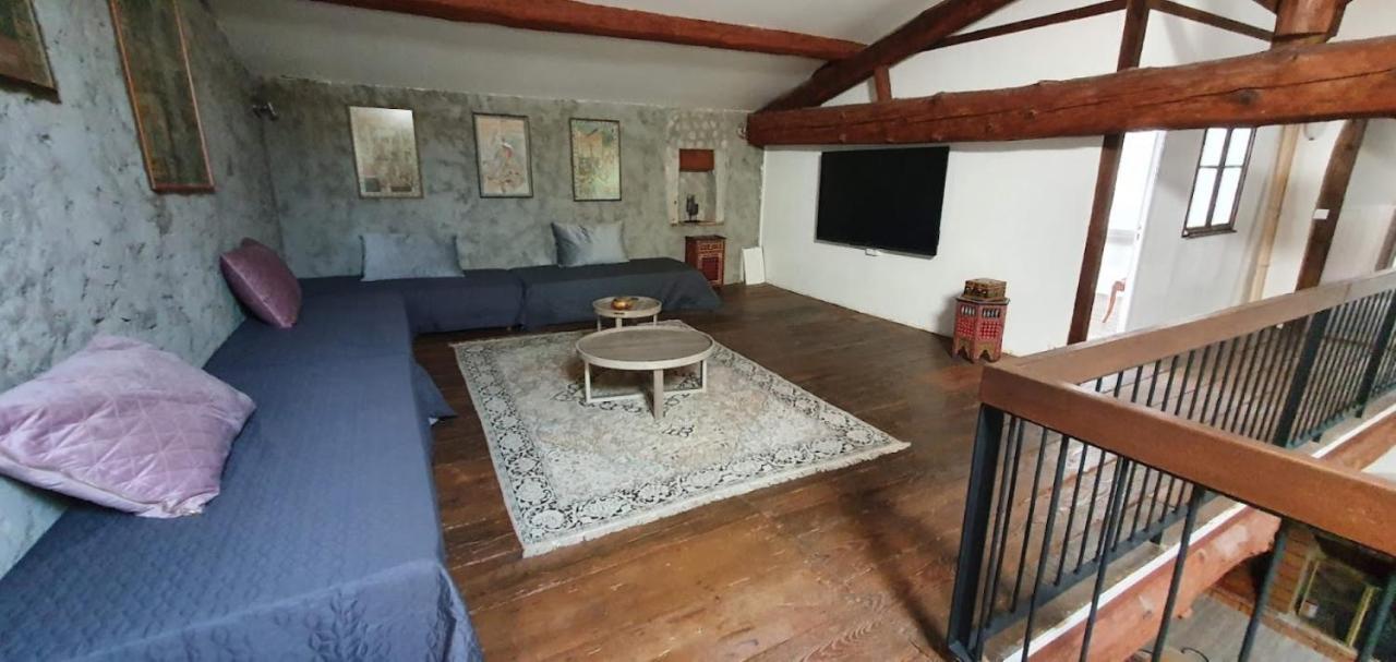 Gite De 420 Metres Carres Dans Chateau L'Ange Au Violon Jusqu'A 13 Couchages Conques-sur-Orbiel Exterior foto